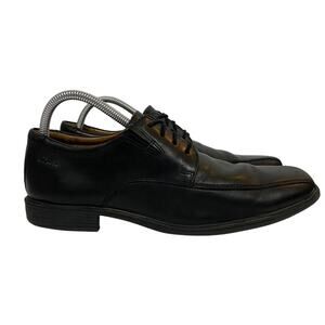 Clarks Men's Tilden Black Leather Apron Toe Oxford Shoes Size 8 Career Classic